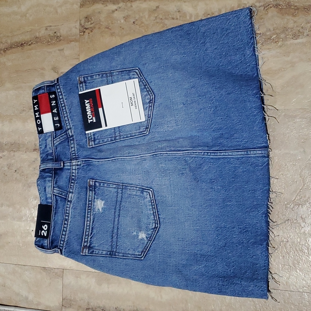 NWT Tommy Hilfiger Mom Denim Skirt - Picture 3 of 5